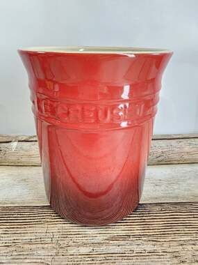 Le Creuset Stoneware Utensil Crock Holder Cerise Cherry Red Ombré 5x6in